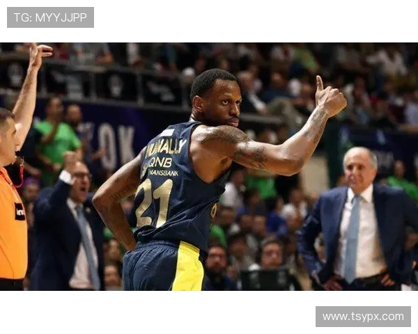 前锋爆发助球队逆转豪取三连胜主帅称这是赛季关键转折点重塑格局