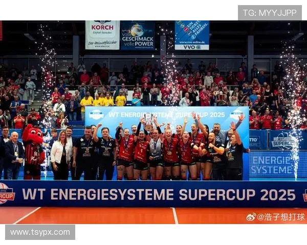 全球体育大赛激战正酣 球迷热情高涨 各国运动员争夺荣誉荣光