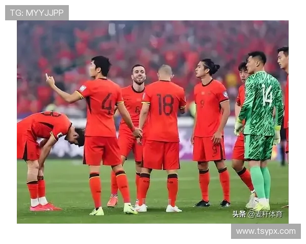 中国足球队迎战强敌，期待新帅带领实现世界杯突破